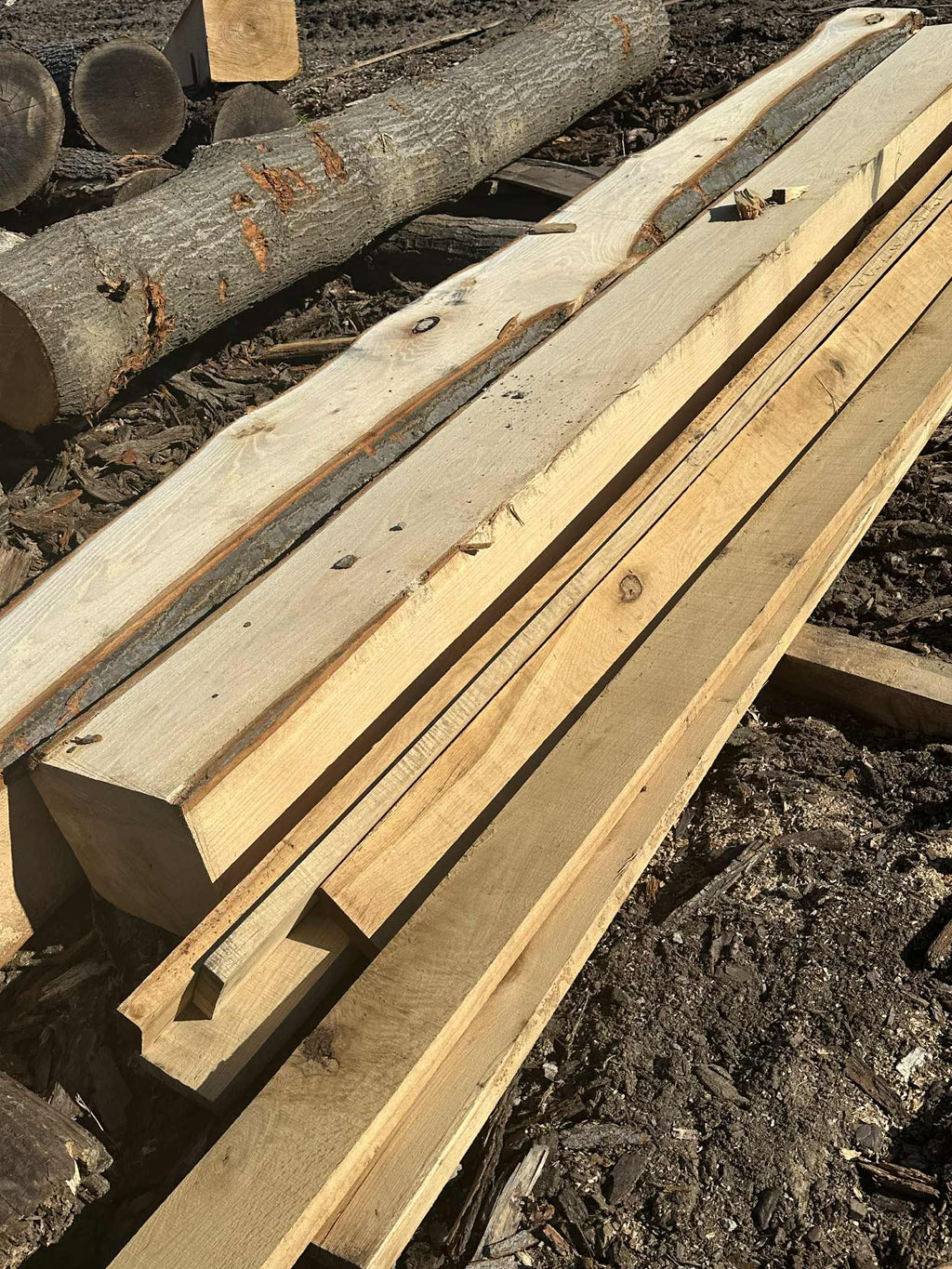Rough sawn green (Pine/ Cottonwood)