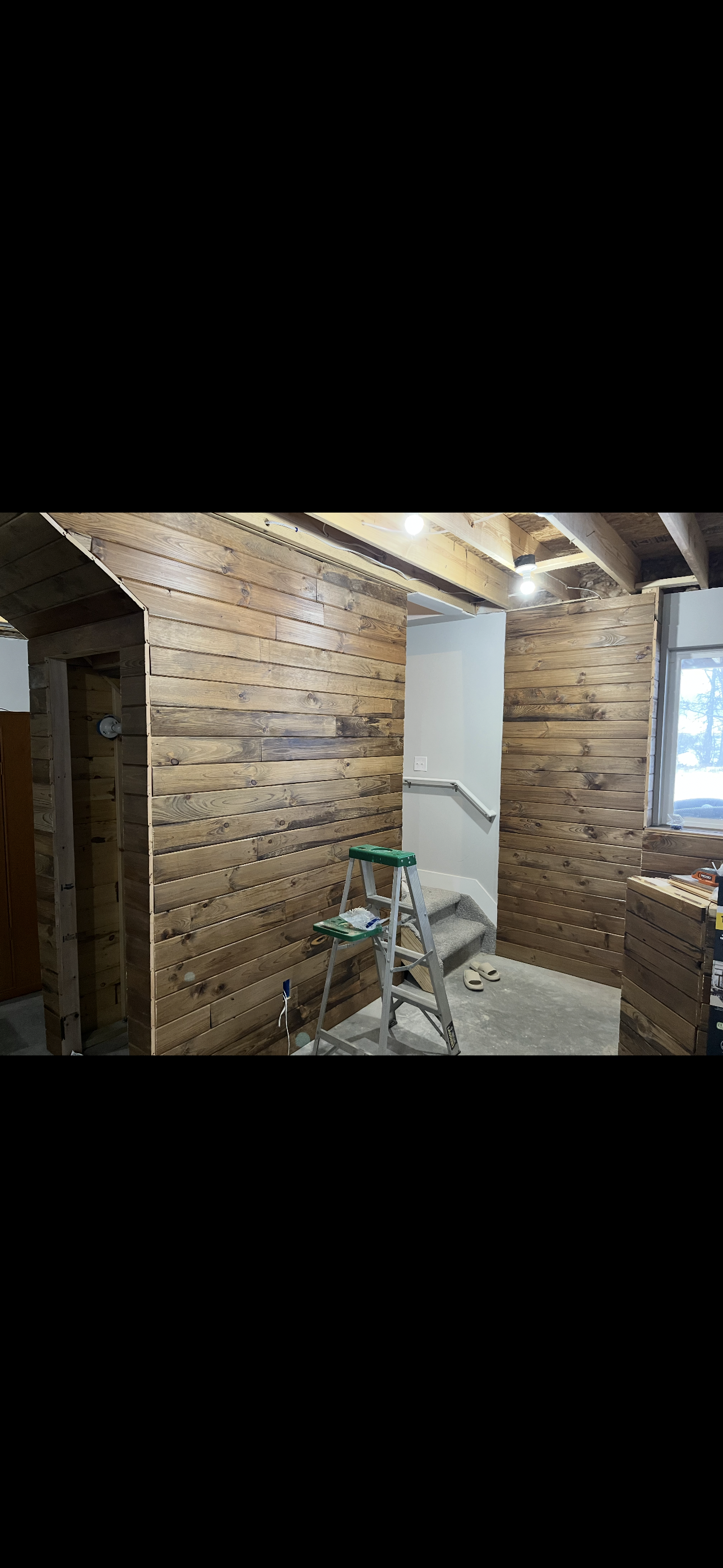 Tongue and Groove/ Shiplap